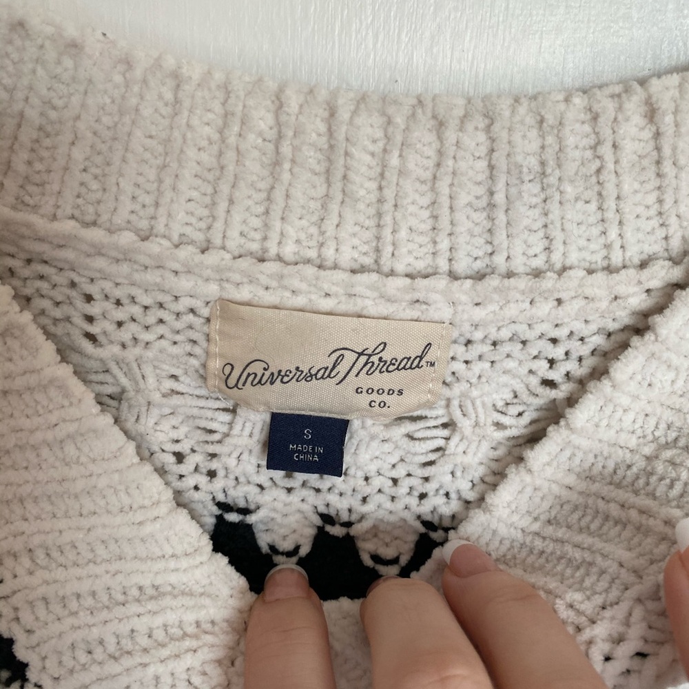V-Neck Sweater - Picture 2 of 3